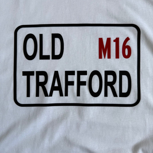 White Old Trafford Street Sign '3D' T-Shirt