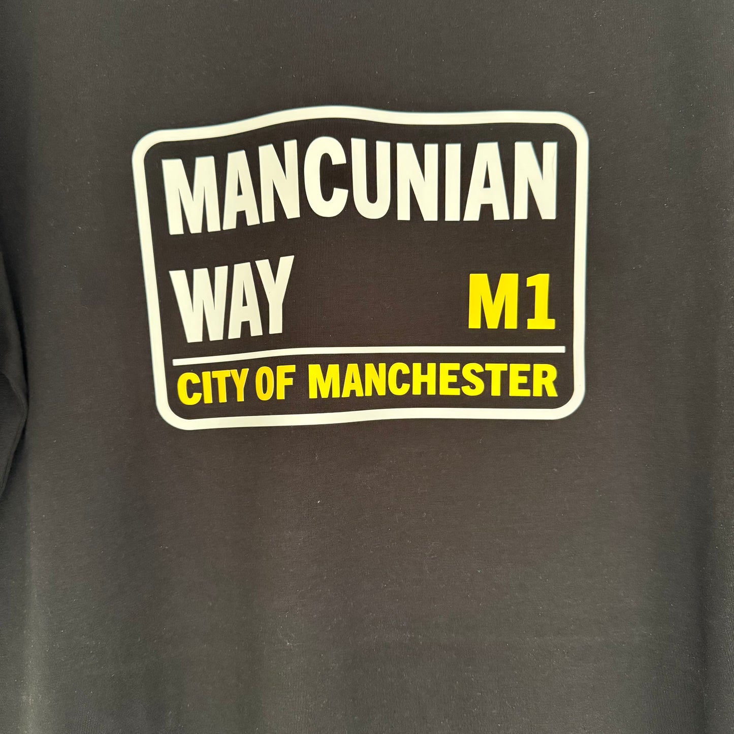 Black Mancunian Way Street Sign '3D' Premium T-Shirt