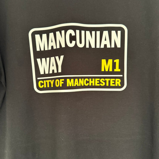 Black Mancunian Way Street Sign '3D' Premium T-Shirt