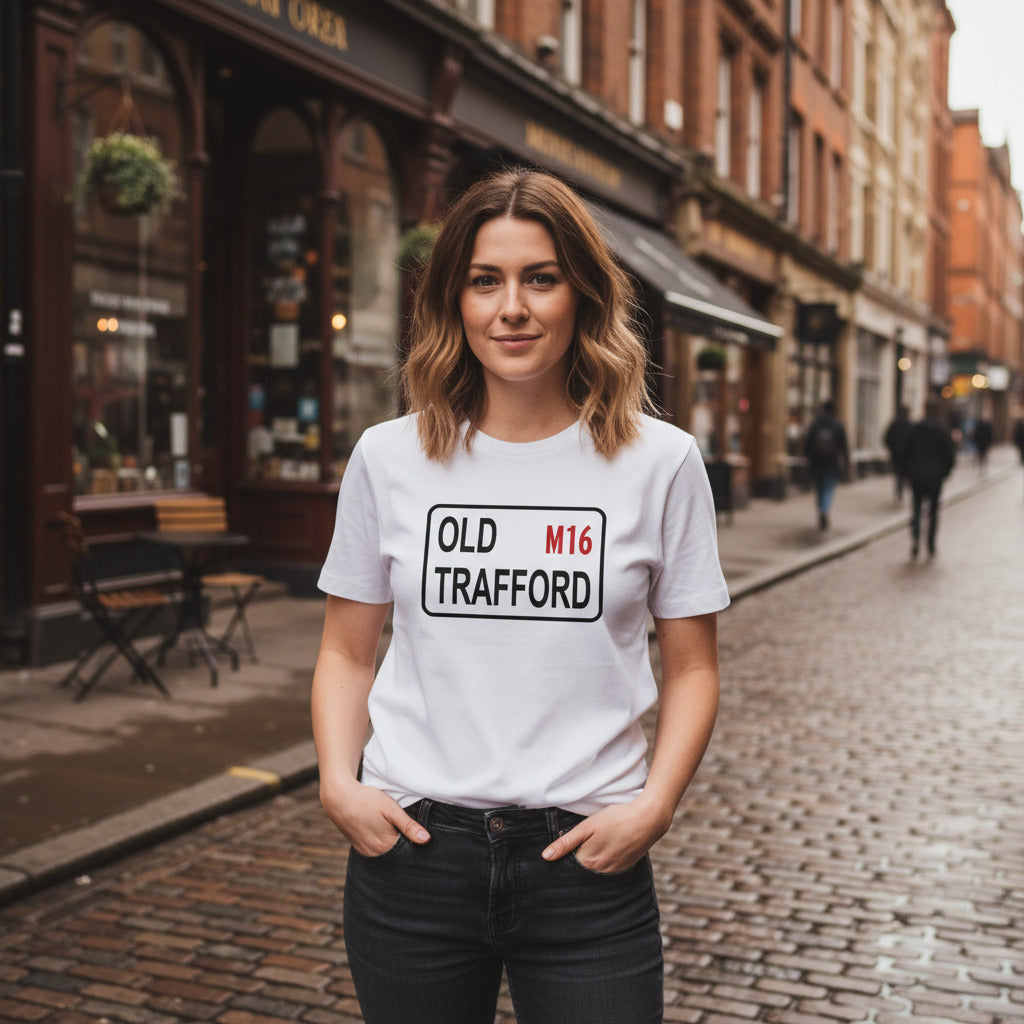 White Old Trafford Street Sign '3D' T-Shirt